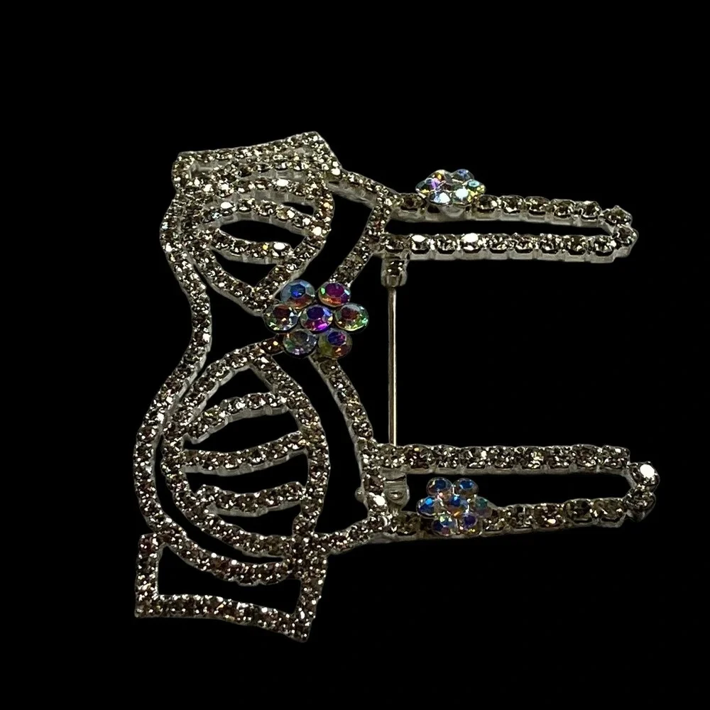 Vintage Elephant Brooch Silver Tone Rhinestone AB Crystal‎ Flower Statement Pin